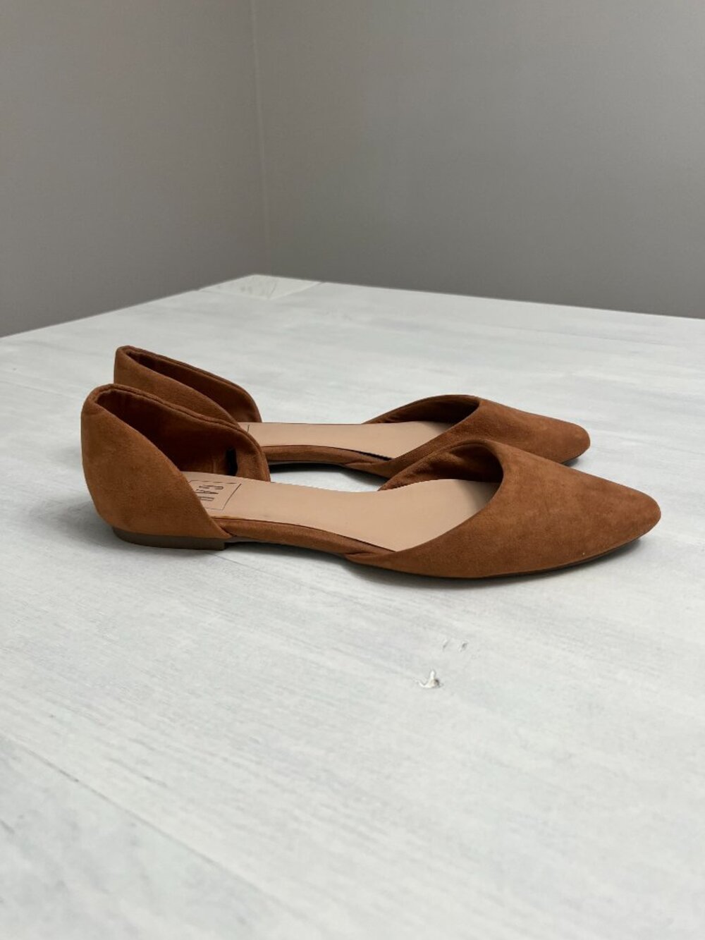 Gap Faux-Suede Pointed Toe Cutout d'Orsay Ballet Flats in Tan